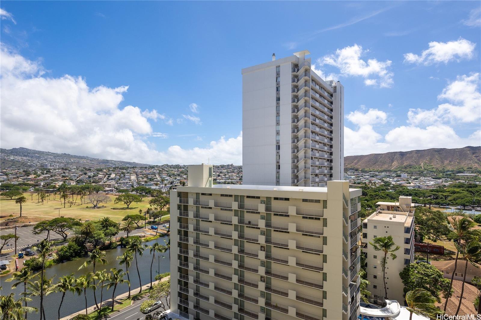 Liliuokalani Gardens condo # II/1417, Honolulu, Hawaii - photo 2 of 25