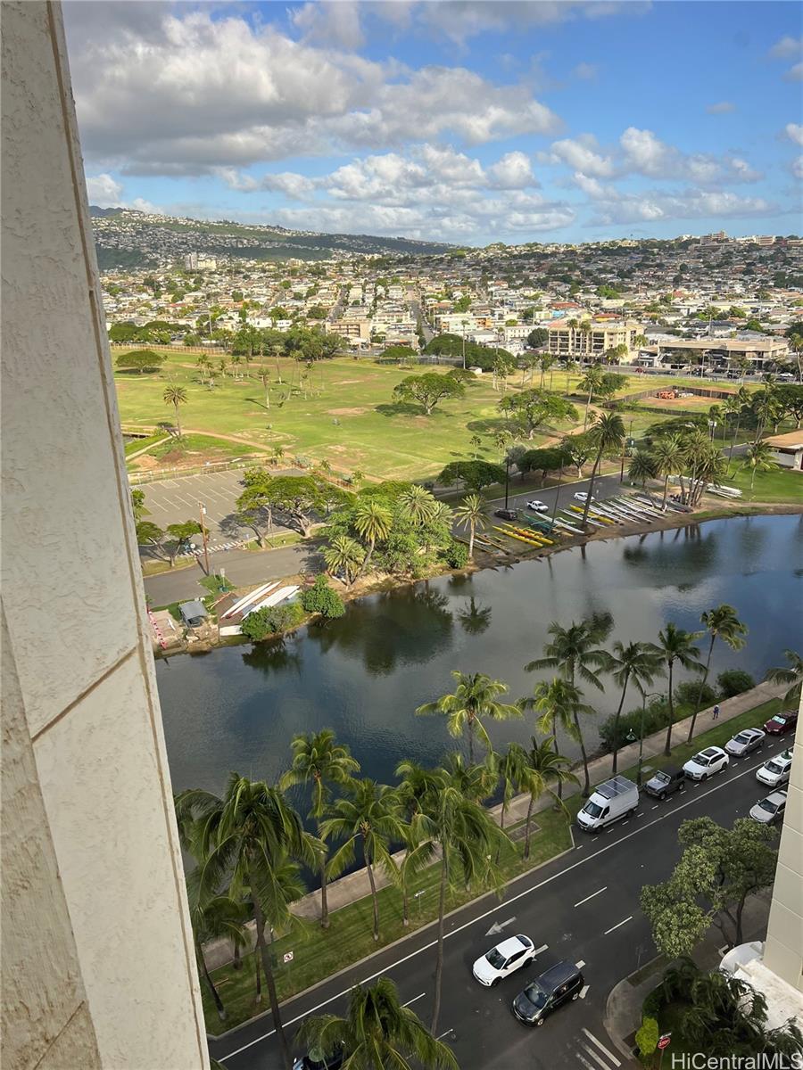 Liliuokalani Gardens condo # II1811, Honolulu, Hawaii - photo 18 of 25
