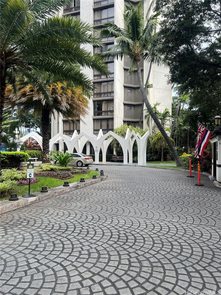 Liliuokalani Gardens condo # II1811, Honolulu, Hawaii - photo 25 of 25
