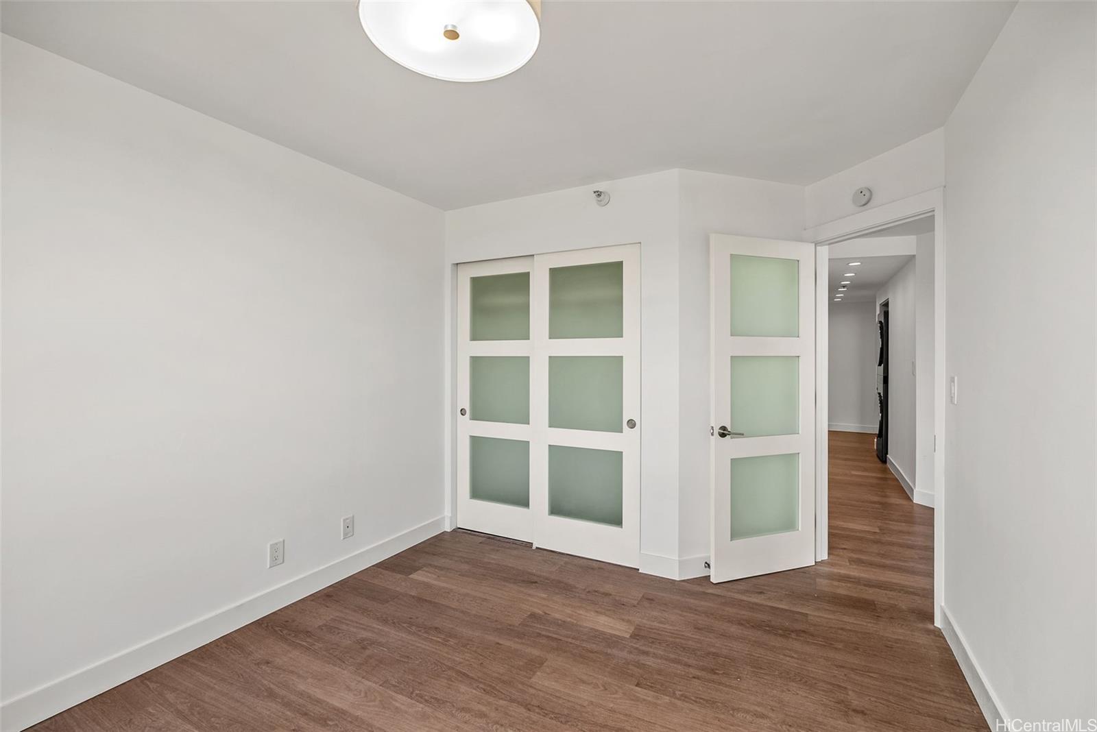 Liliuokalani Gardens condo # II-1912, Honolulu, Hawaii - photo 14 of 25