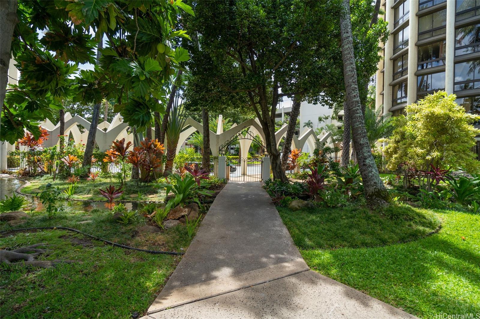 Liliuokalani Gardens condo # II-1913, Honolulu, Hawaii - photo 21 of 24