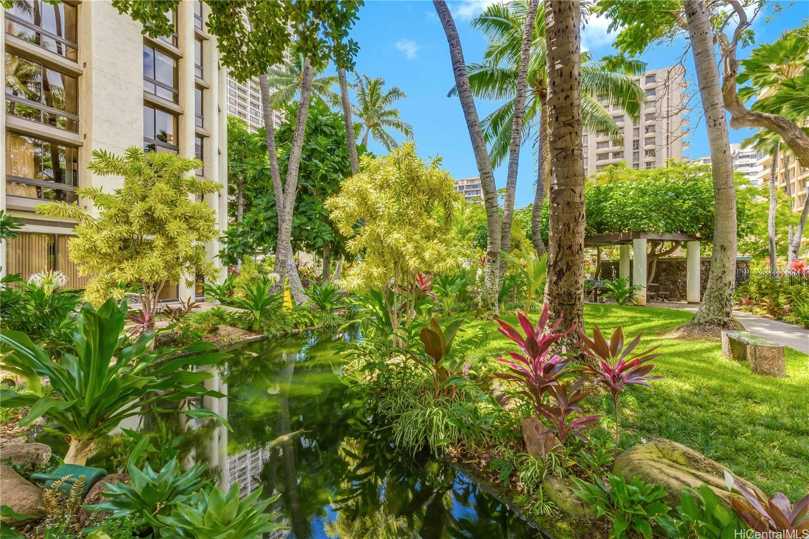 300 Wai Nani Way Honolulu - Rental - photo 16 of 21