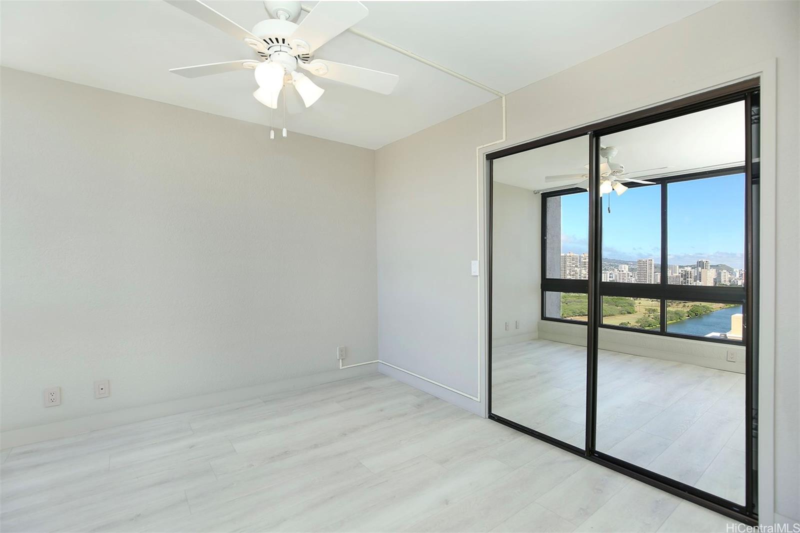 300 Wai Nani Way Honolulu - Rental - photo 7 of 17