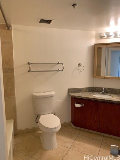 Liliuokalani Gardens condo # II416, Honolulu, Hawaii - photo 6 of 8
