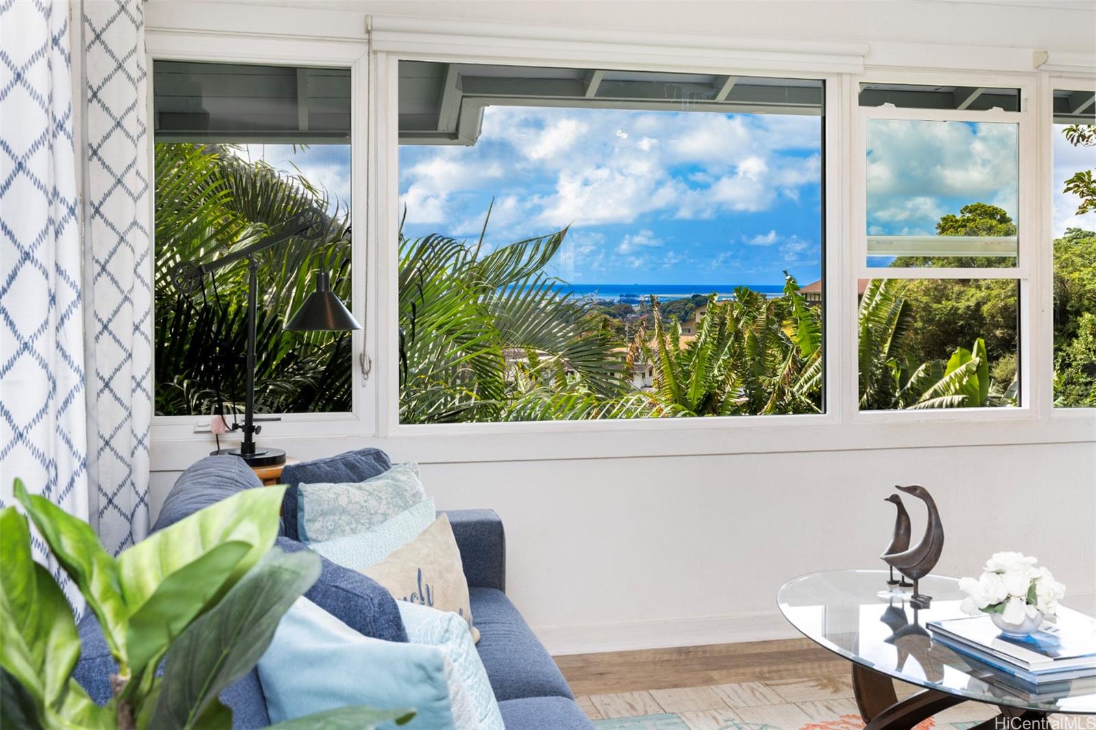 3003  Hoaloha Place Dowsett, Honolulu home - photo 4 of 25