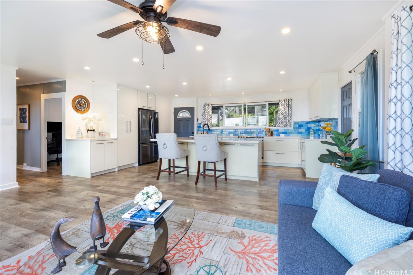 3003  Hoaloha Place Dowsett, Honolulu home - photo 7 of 25