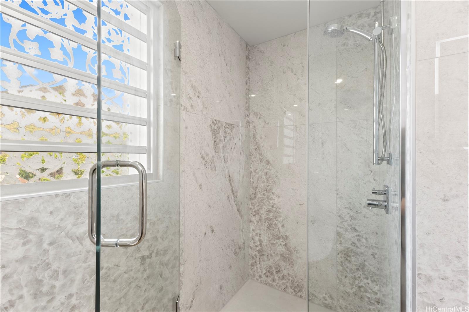 3003 Kalakaua condo # 5A, Honolulu, Hawaii - photo 20 of 25