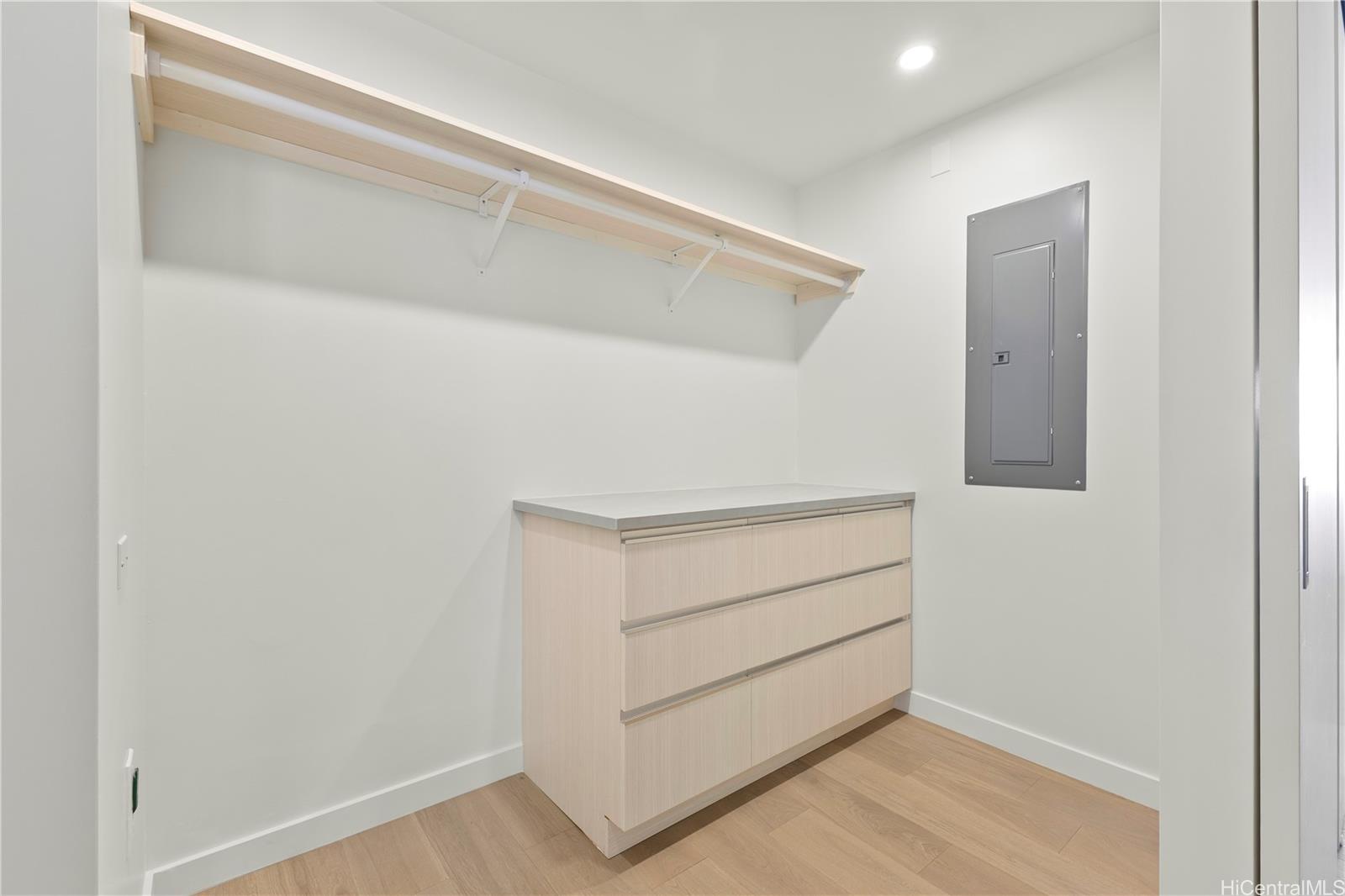 3003 Kalakaua condo # 5A, Honolulu, Hawaii - photo 24 of 25