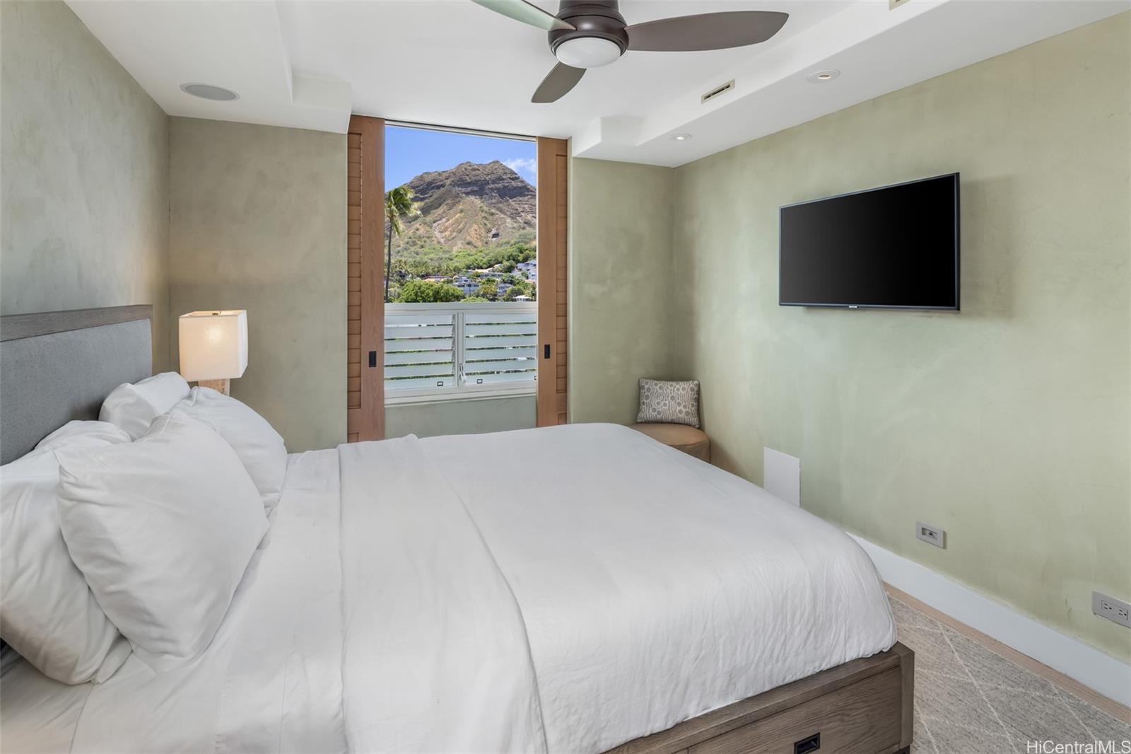 3003 Kalakaua condo # 5B, Honolulu, Hawaii - photo 18 of 25