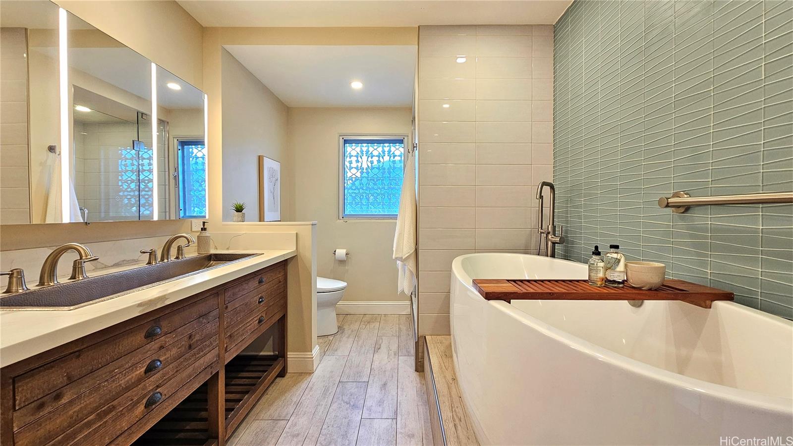 3003 Kalakaua condo # 6A, Honolulu, Hawaii - photo 17 of 25