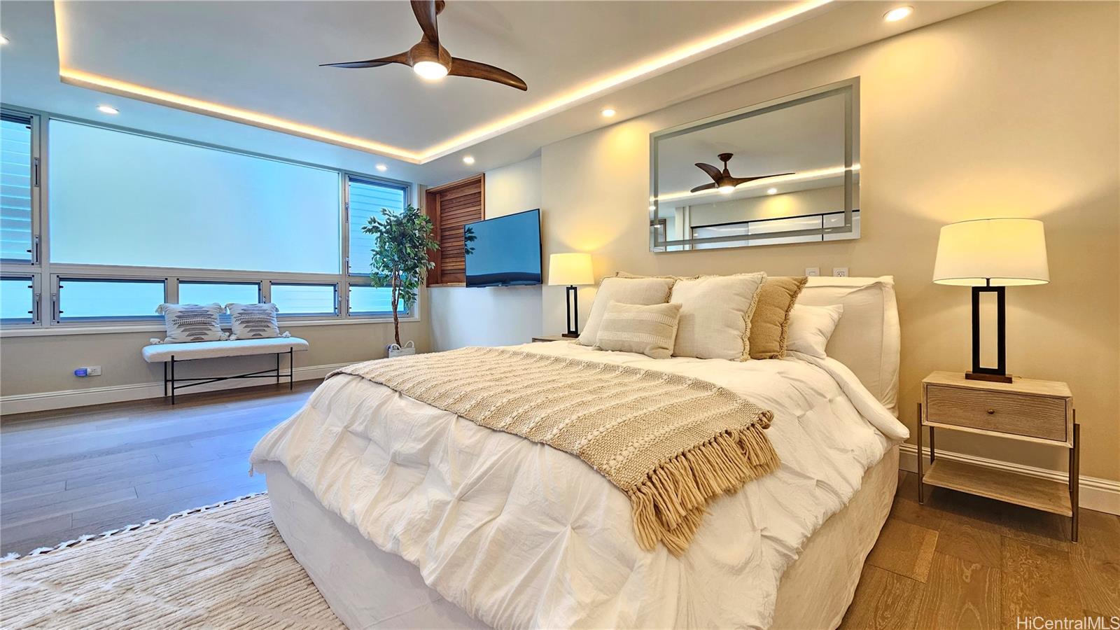 3003 Kalakaua condo # 6A, Honolulu, Hawaii - photo 23 of 25