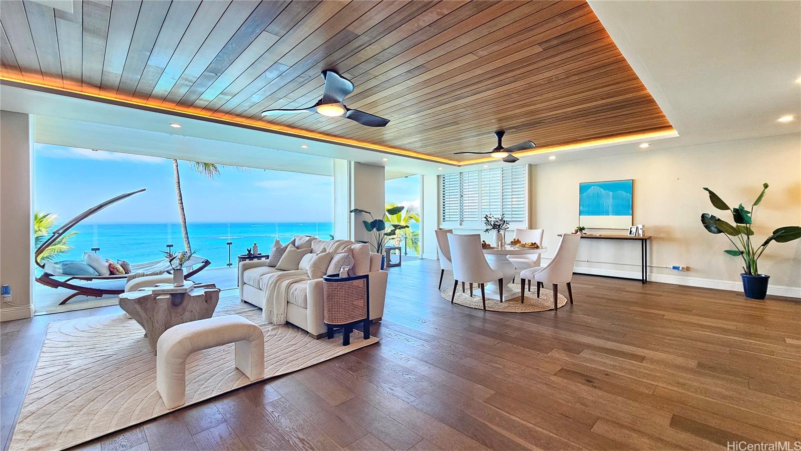 3003 Kalakaua condo # 6A, Honolulu, Hawaii - photo 7 of 25