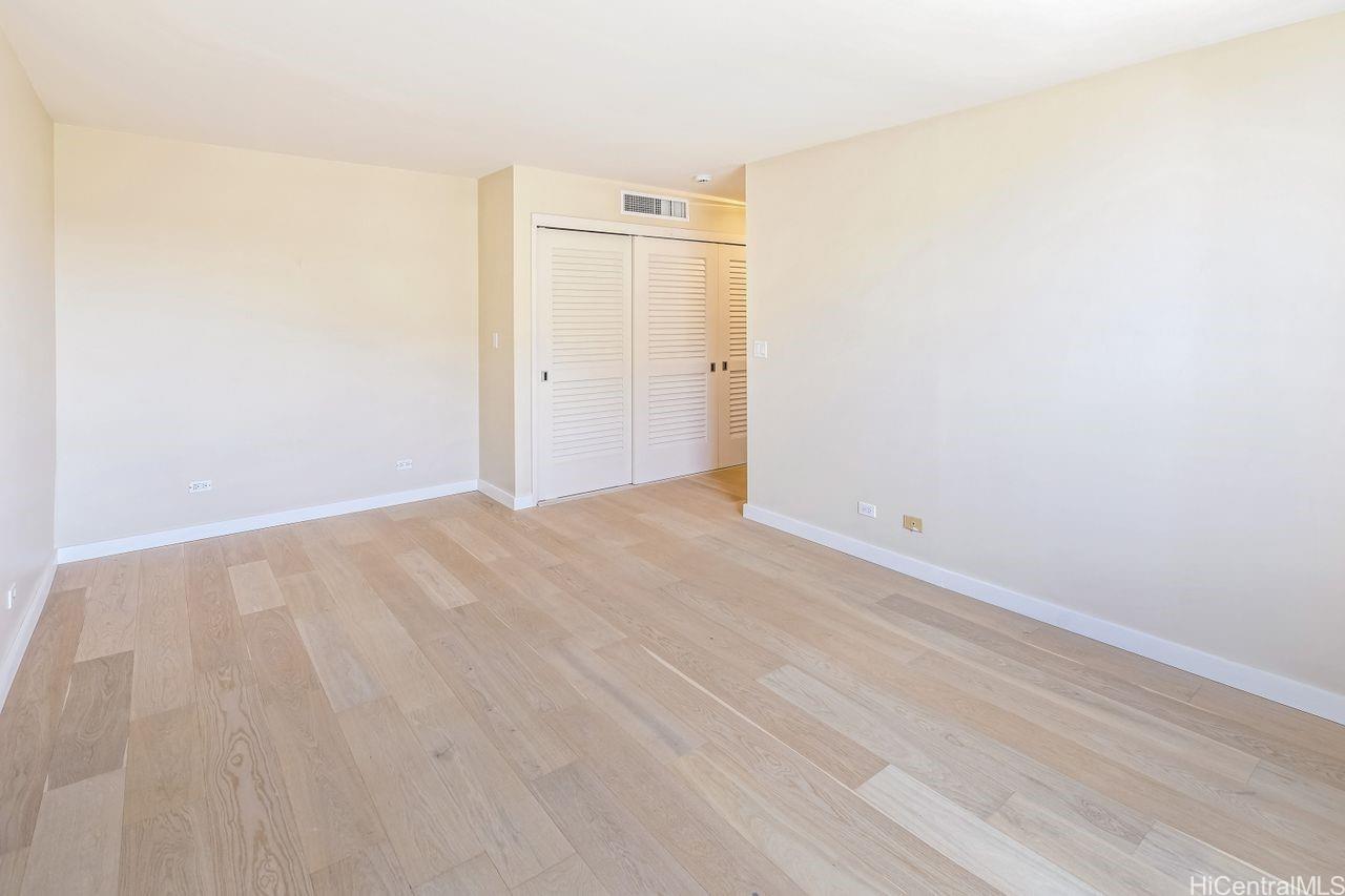 3003 Kalakaua condo # 7B, Honolulu, Hawaii - photo 19 of 25