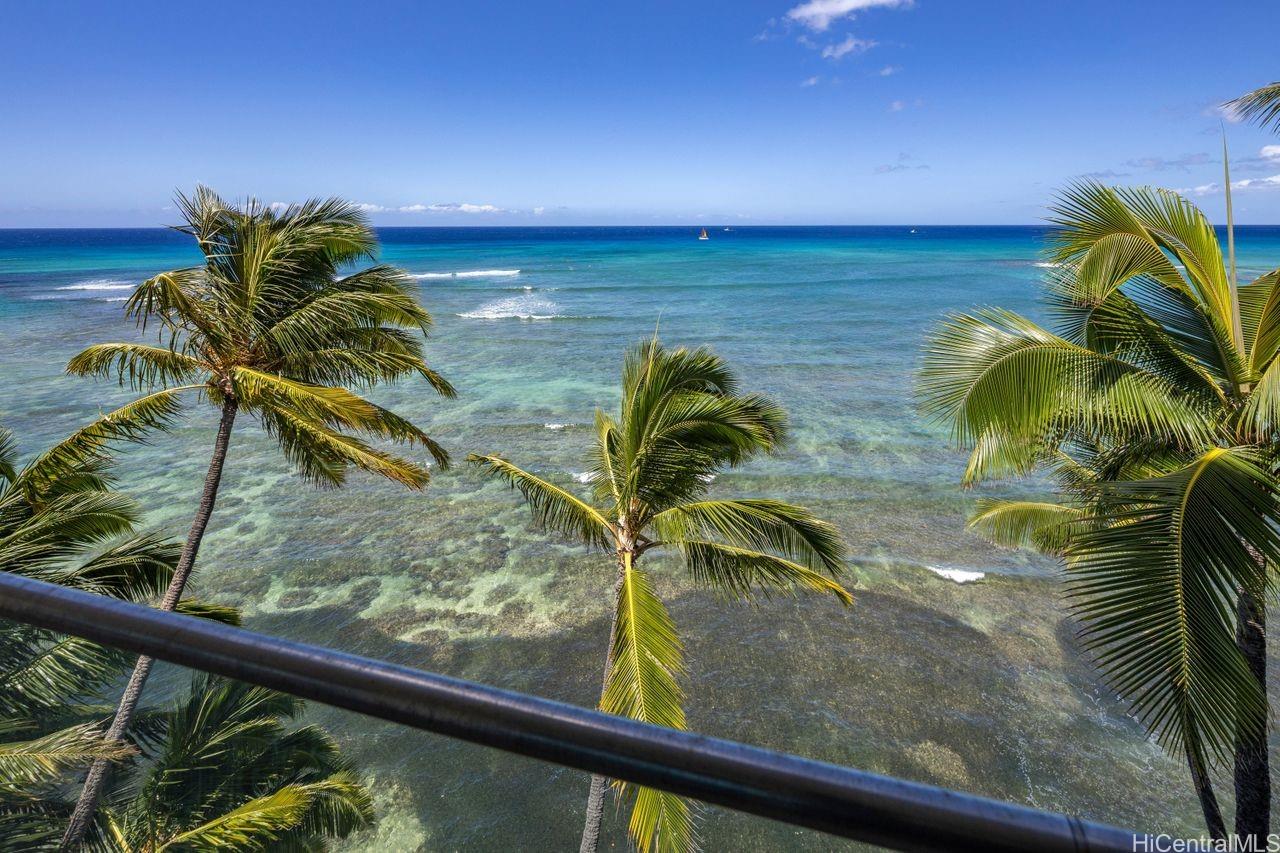 3003 Kalakaua condo # 7B, Honolulu, Hawaii - photo 3 of 25