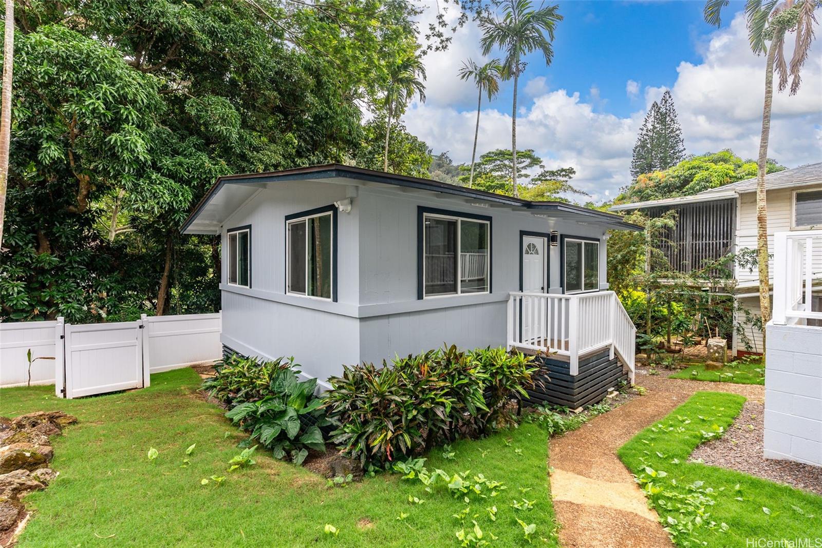 3007  Numana Road Kalihi Valley, Honolulu home - photo 18 of 25