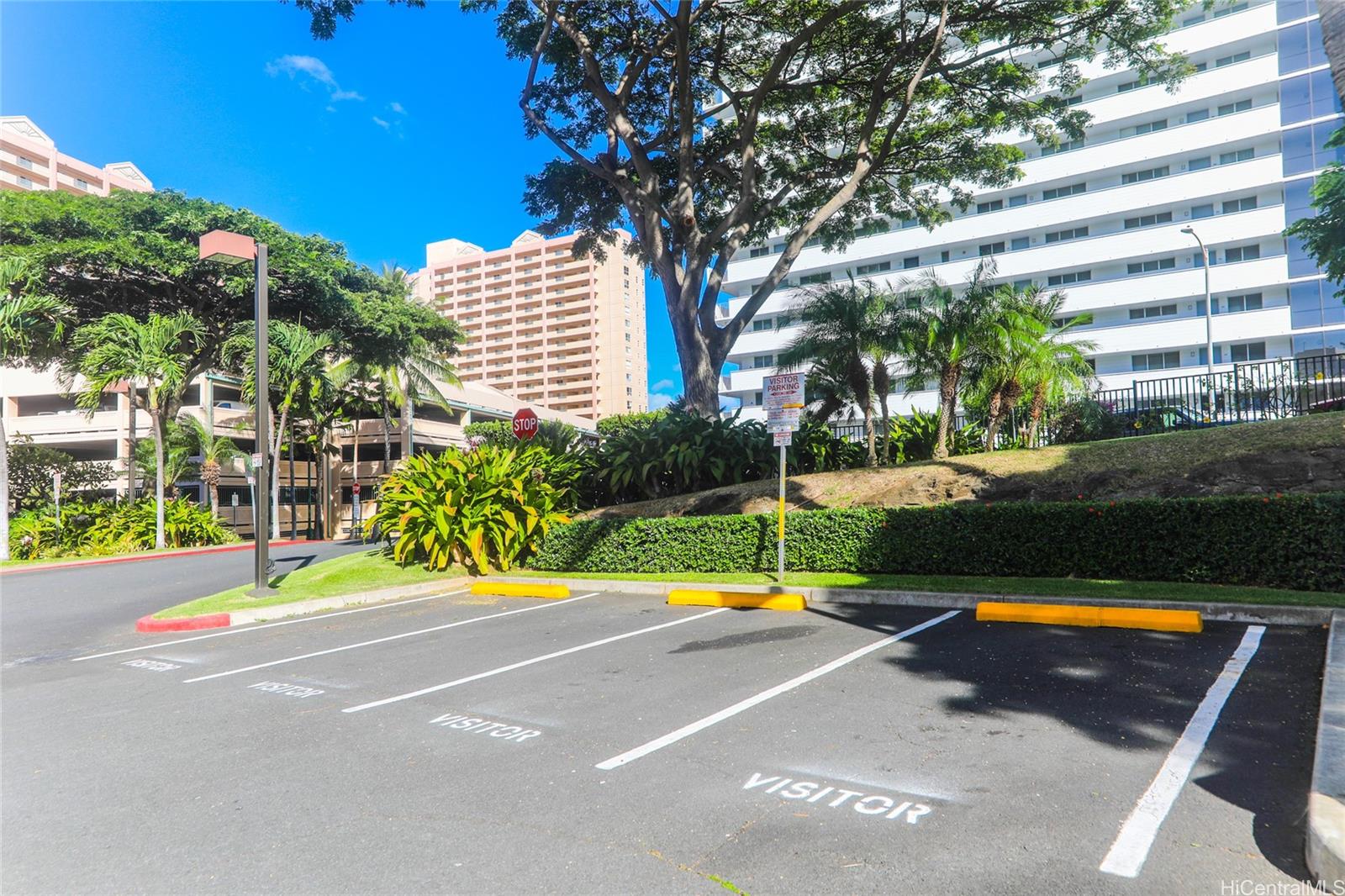 Country Club Village 6 condo # 103, Honolulu, Hawaii - photo 22 of 25