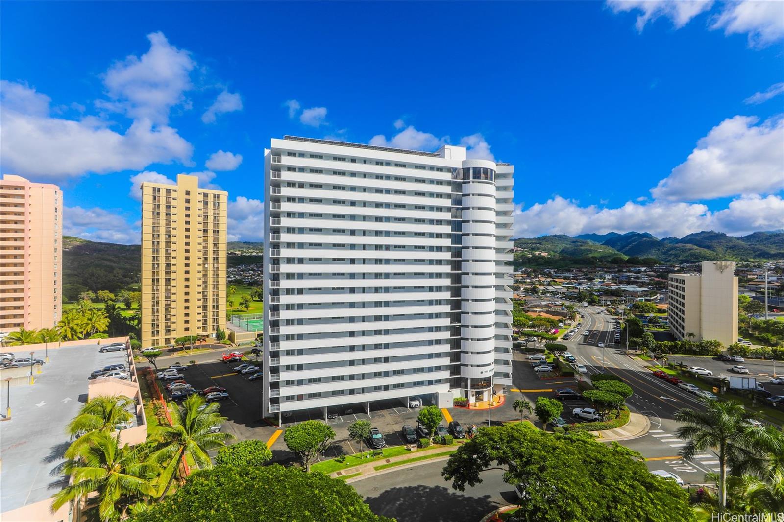 3009 Ala Makahala Pl Honolulu - Rental - photo 11 of 21