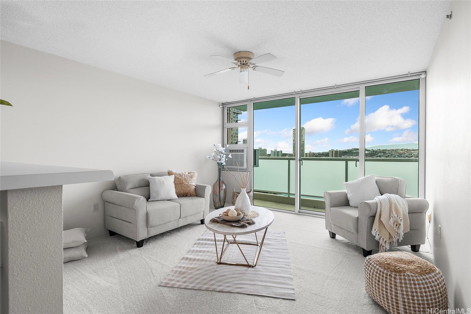 Country Club Village 6 condo # 1403, Honolulu, Hawaii - photo 3 of 17