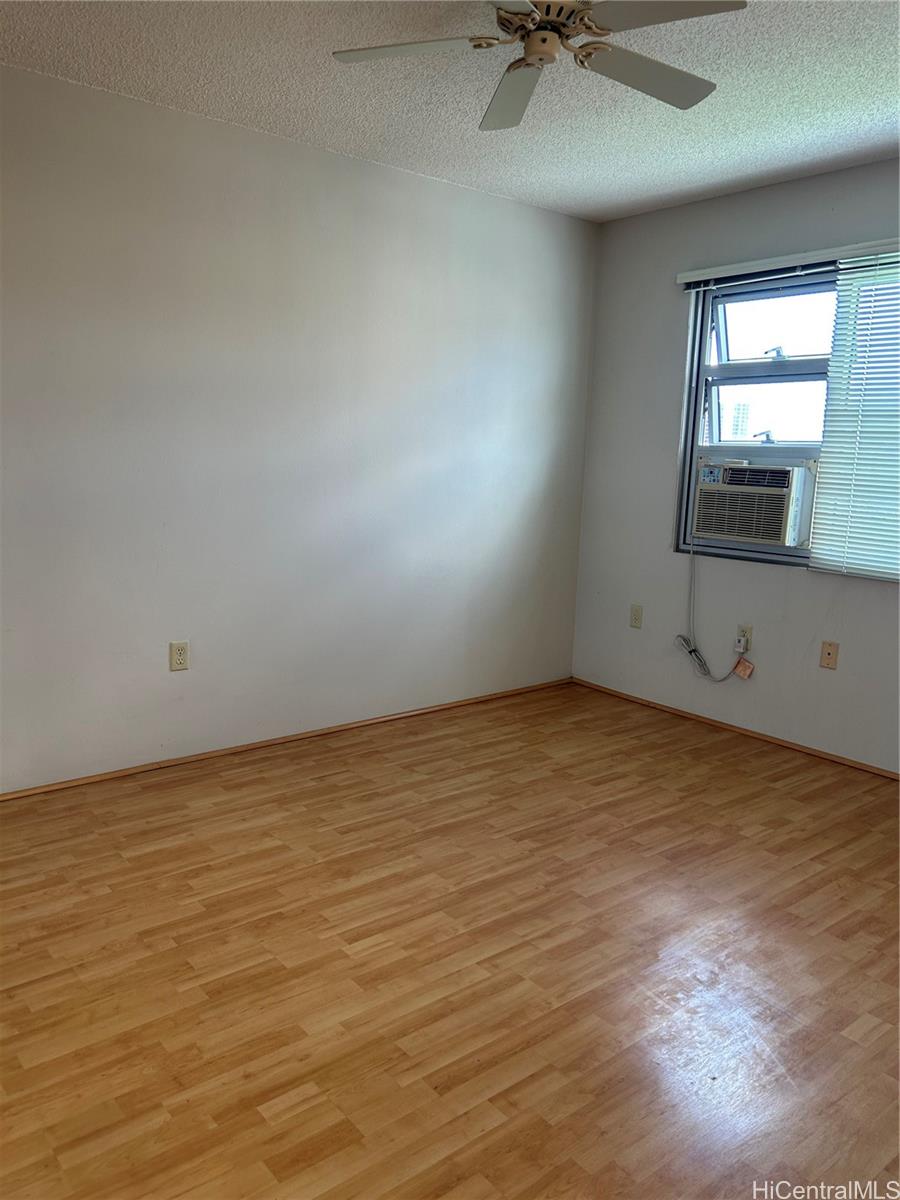 3009 Ala Makahala Place Honolulu - Rental - photo 5 of 10