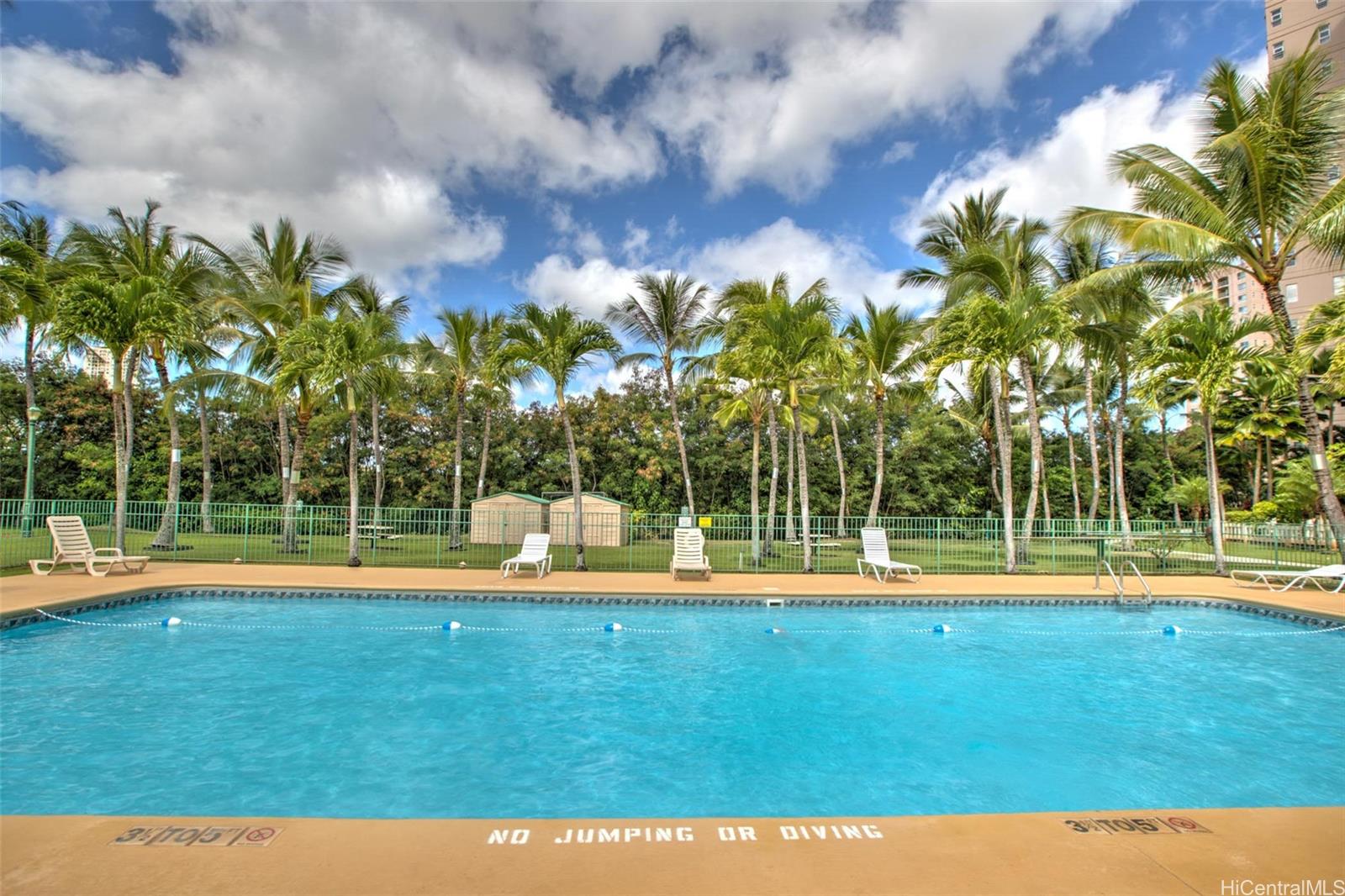 Country Club Village 6 condo # 214, Honolulu, Hawaii - photo 17 of 19