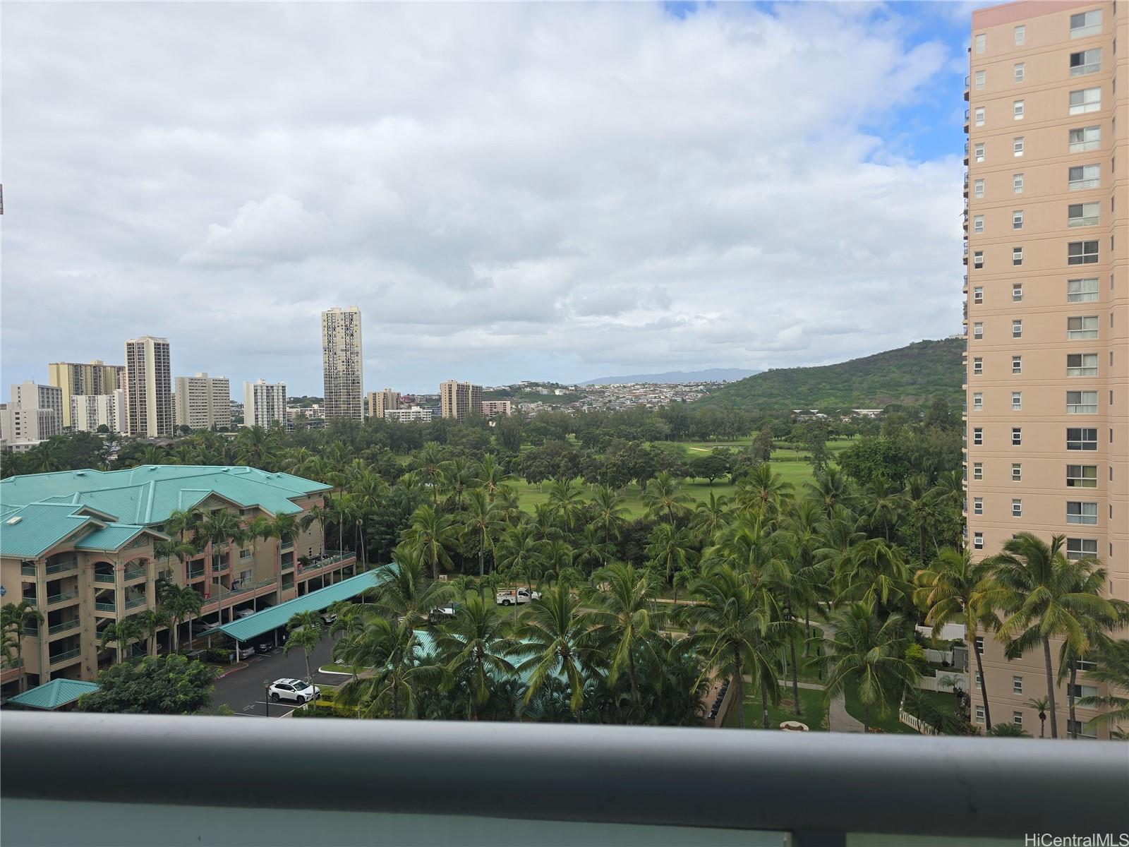 3009 Ala Makahala Pl Honolulu - Rental - photo 11 of 12