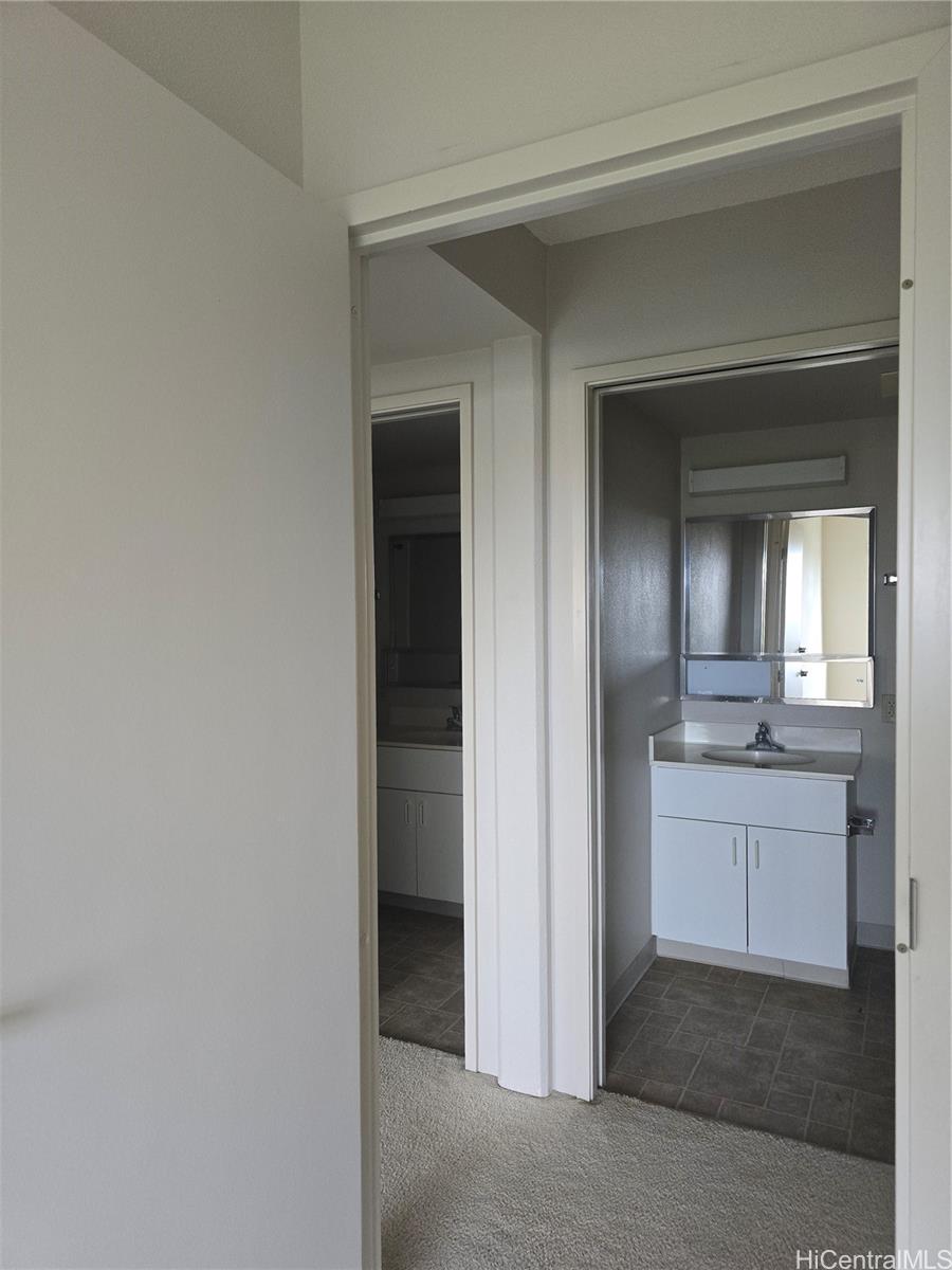 3009 Ala Makahala Pl Honolulu - Rental - photo 5 of 12