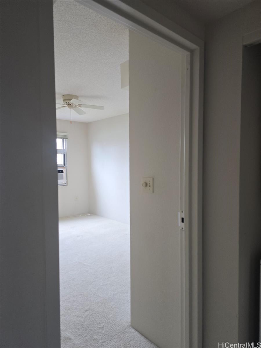 3009 Ala Makahala Pl Honolulu - Rental - photo 6 of 12