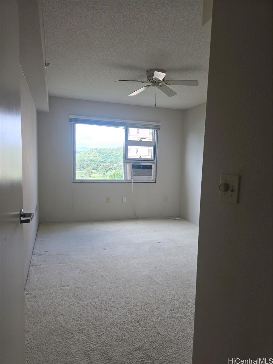 3009 Ala Makahala Pl Honolulu - Rental - photo 9 of 12