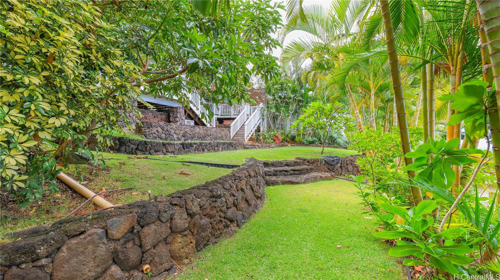 3009 Alencastre Pl Honolulu - Rental - photo 18 of 23