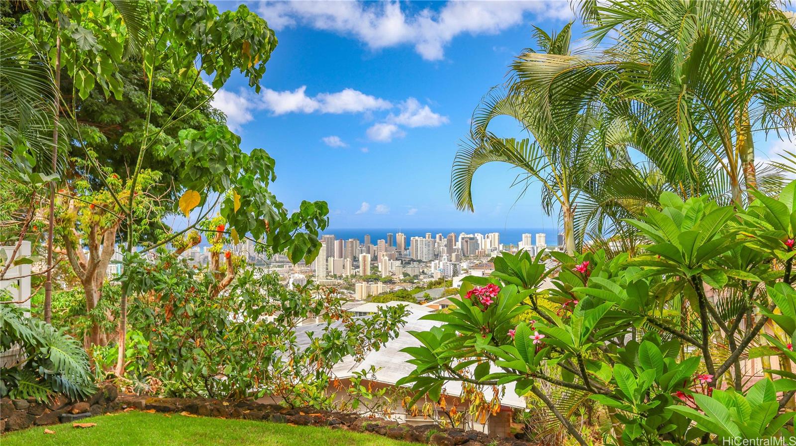 3009 Alencastre Pl Honolulu - Rental - photo 21 of 23