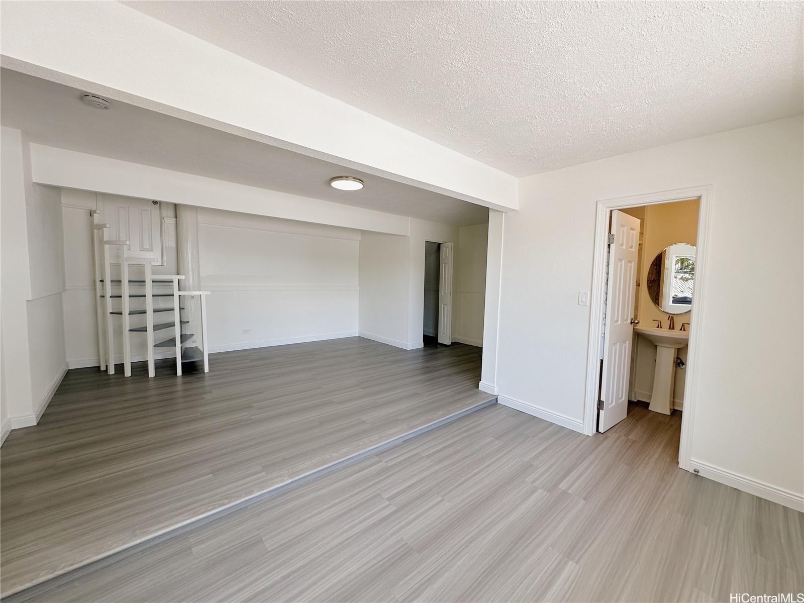 3015  Alencastre Place St. Louis, Diamond Head home - photo 15 of 23