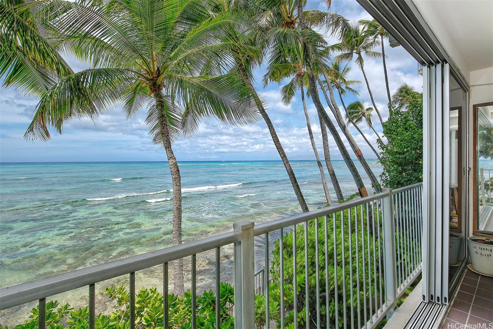 Oceanside Manor condo # 201, Honolulu, Hawaii - photo 3 of 25