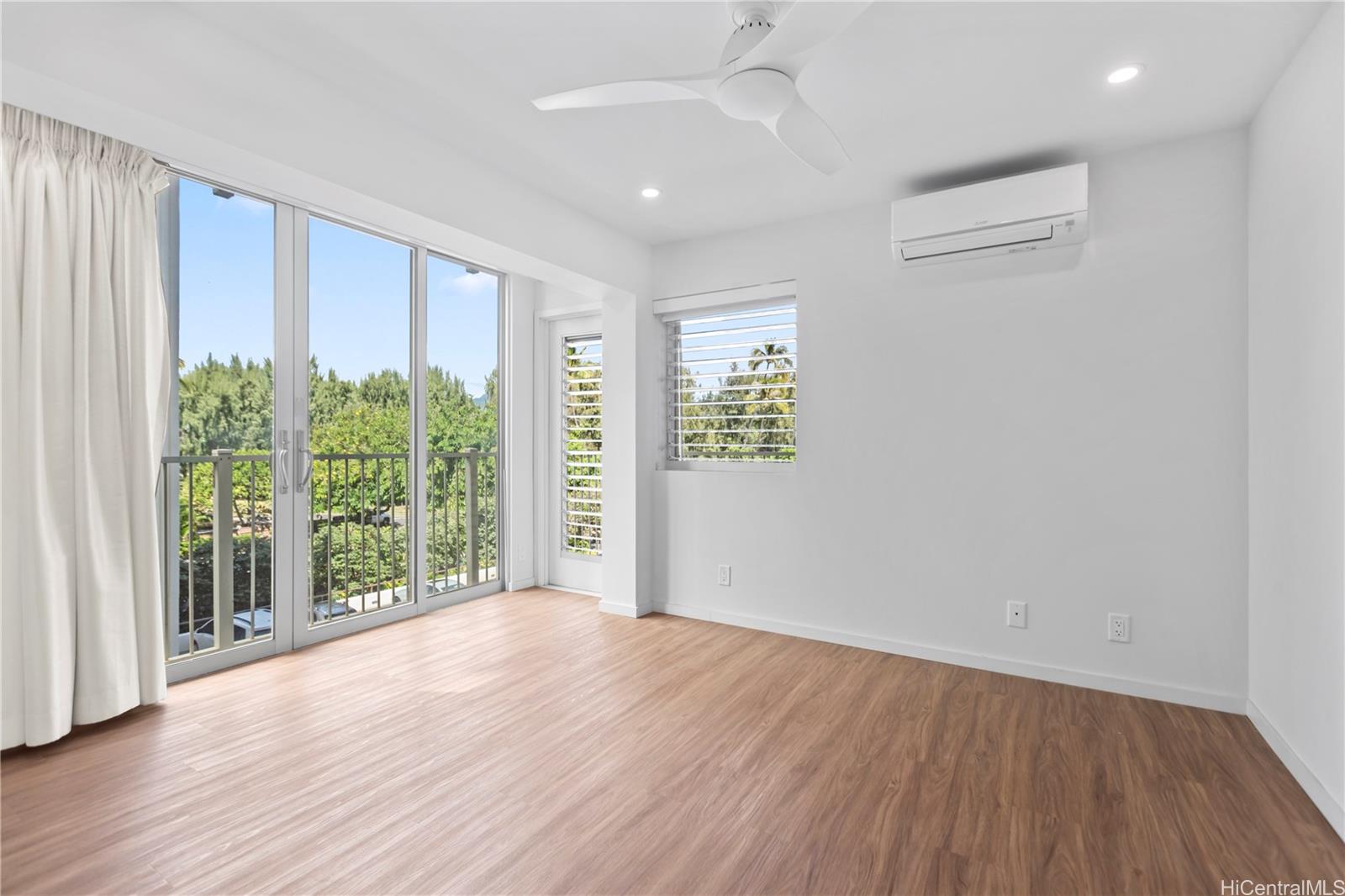 Oceanside Manor condo # 402, Honolulu, Hawaii - photo 13 of 25