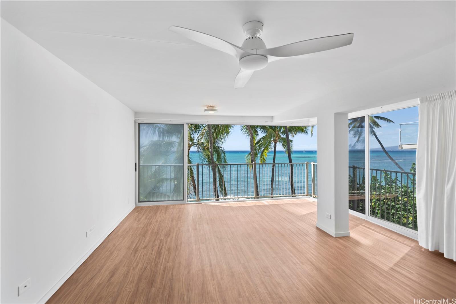 Oceanside Manor condo # 402, Honolulu, Hawaii - photo 3 of 25