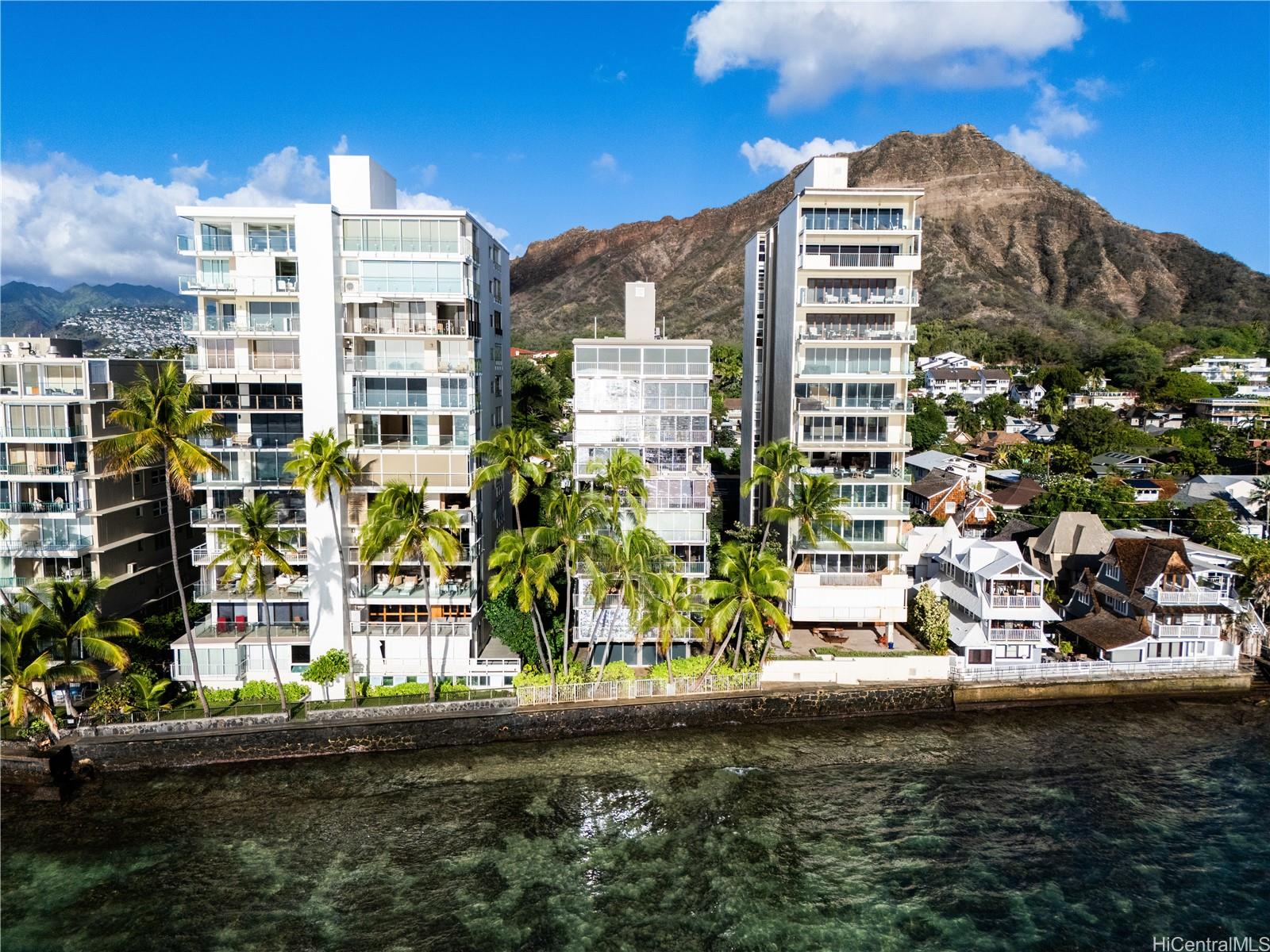 Oceanside Manor condo # 402, Honolulu, Hawaii - photo 24 of 25