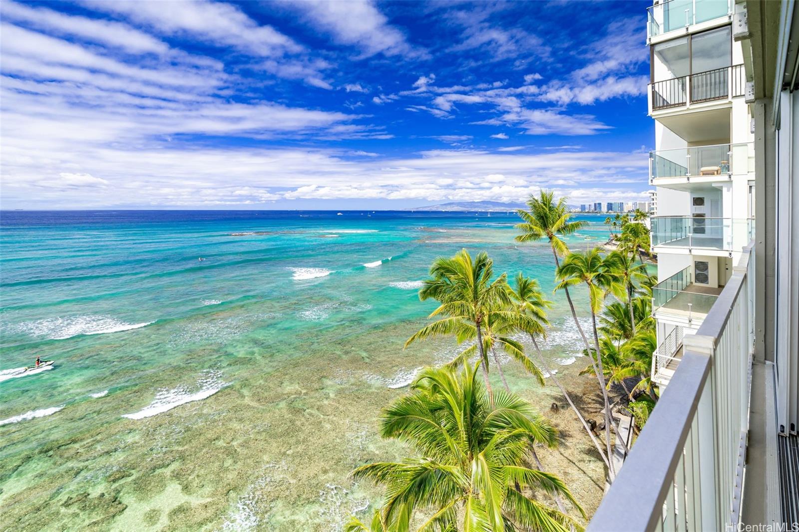 Oceanside Manor condo # 901, Honolulu, Hawaii - photo 4 of 25