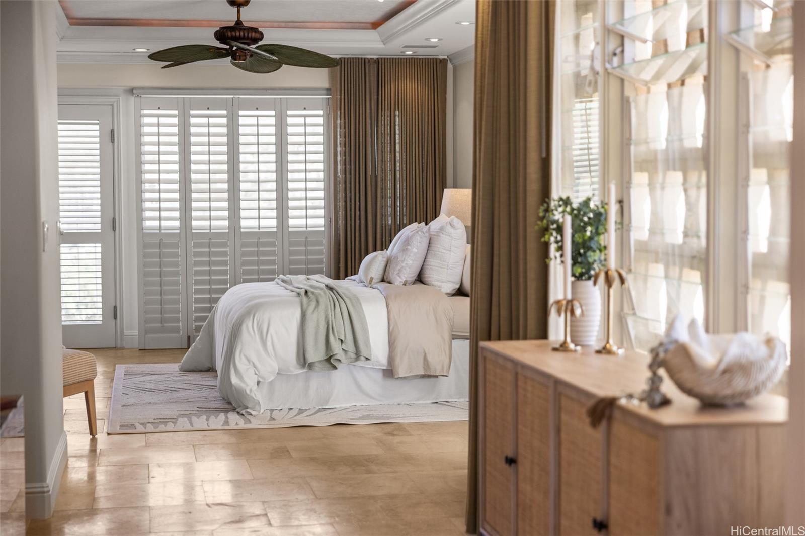 3019 Kalakaua Ave Apt condo # 6, Honolulu, Hawaii - photo 17 of 25