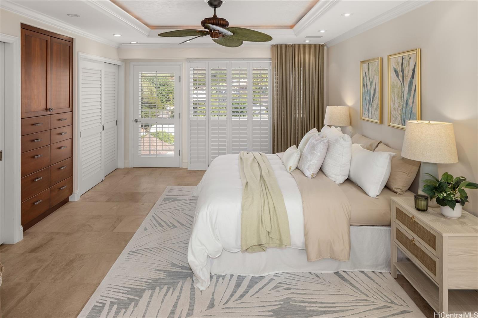 3019 Kalakaua Ave Apt condo # 6, Honolulu, Hawaii - photo 18 of 25