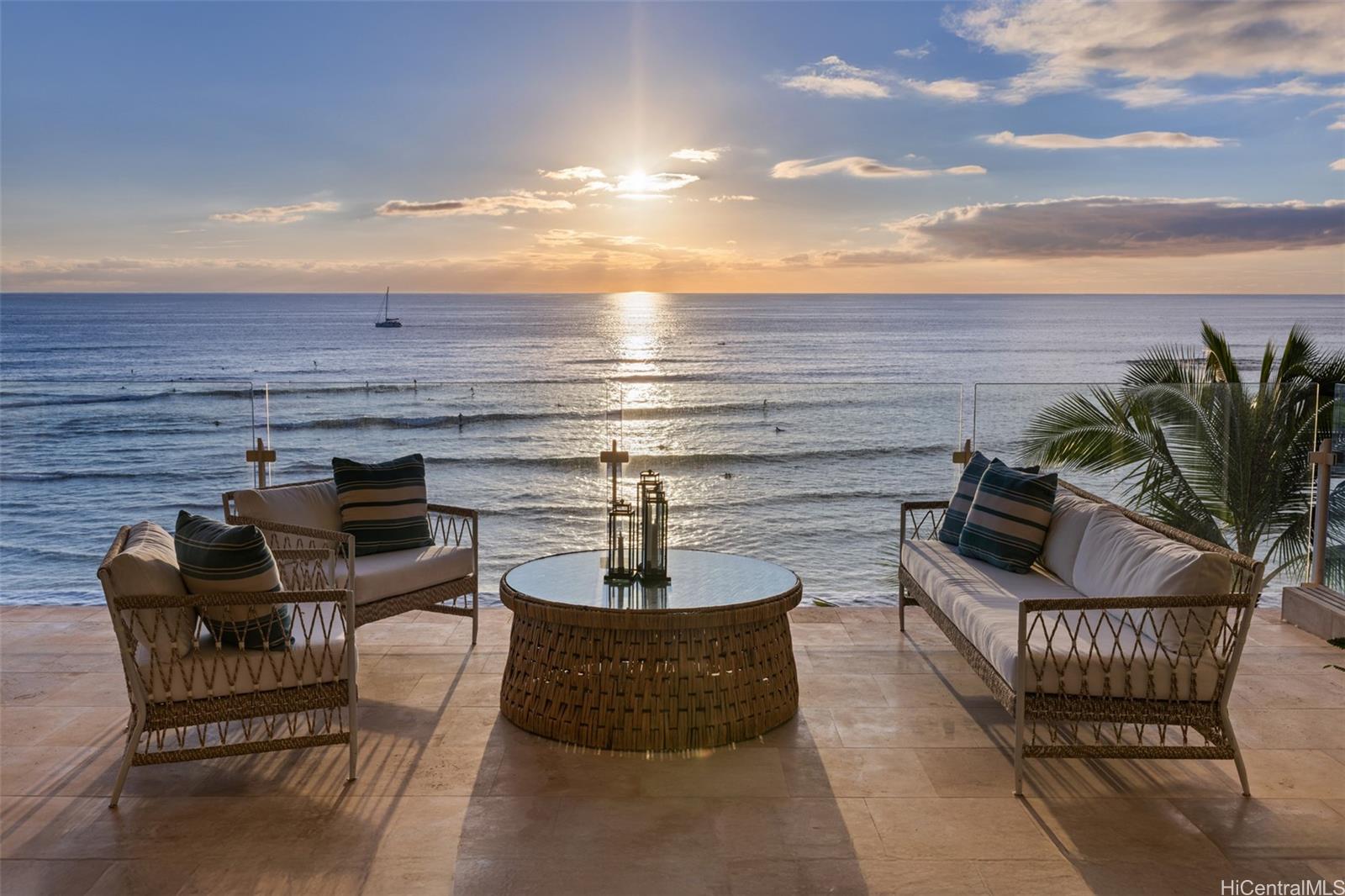 3019 Kalakaua Ave Apt condo # 6, Honolulu, Hawaii - photo 7 of 25