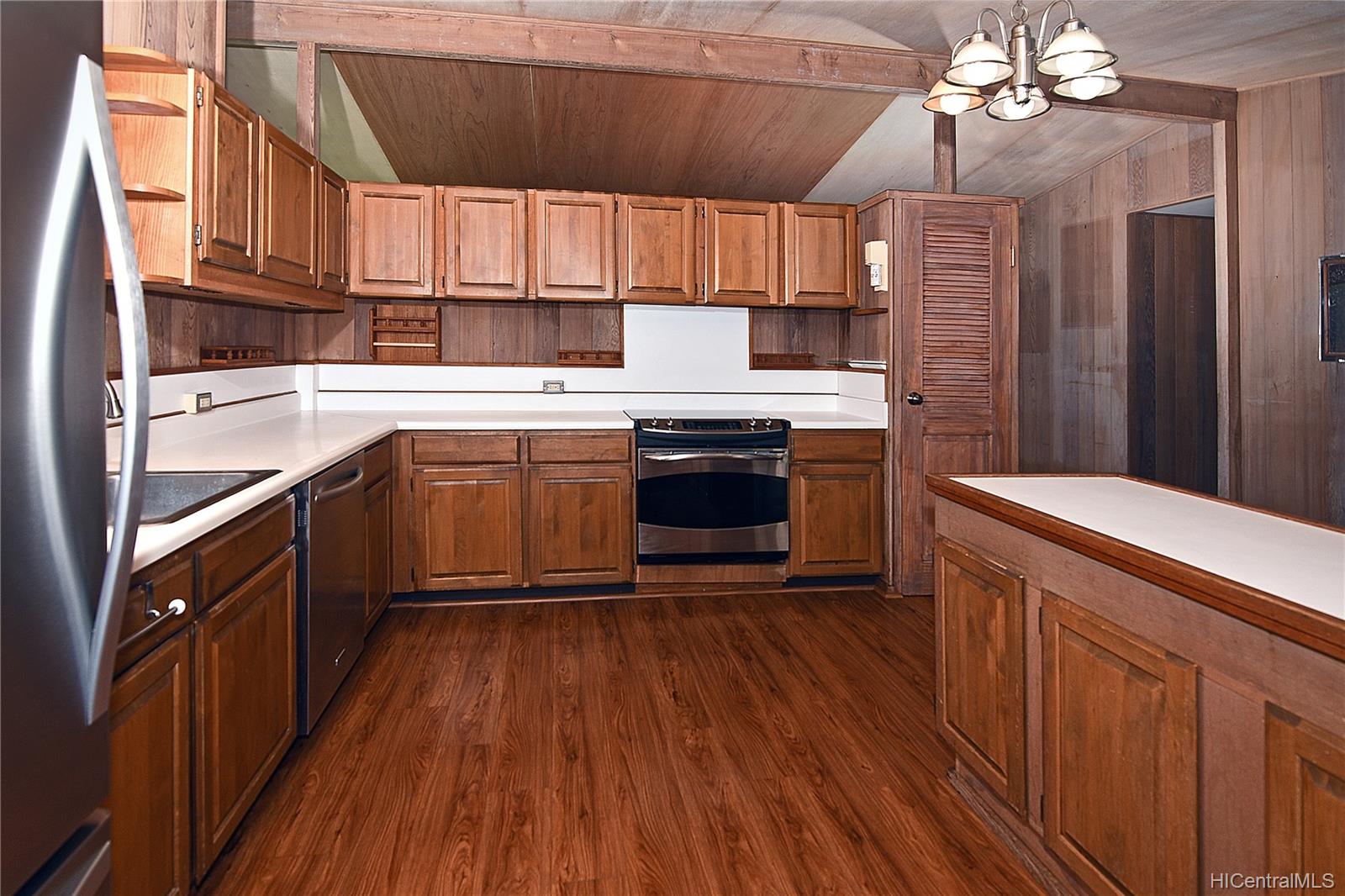 302 Halemaumau Place , Honolulu house for sale Niu Valley Diamond Head