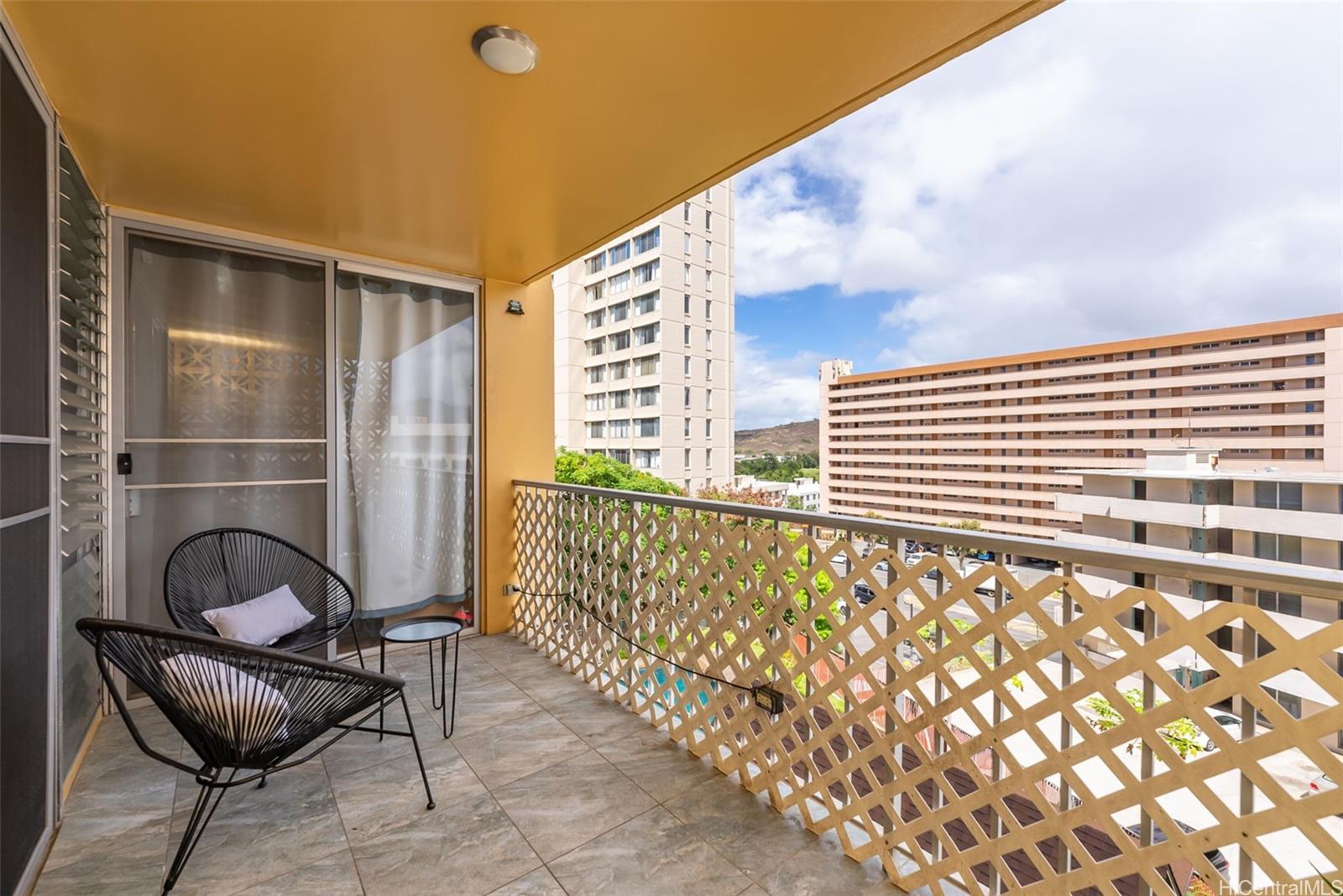 Kahana Kai condo # 202, Honolulu, Hawaii - photo 18 of 23