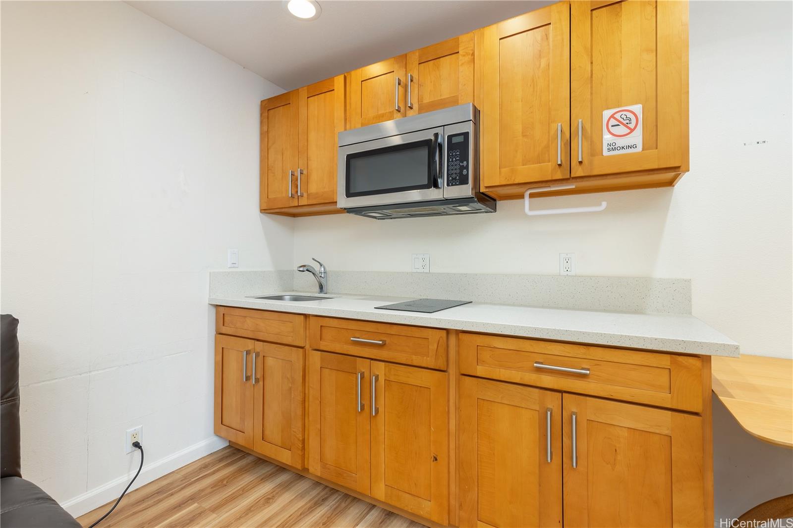 3024  Lakimau Street Kapahulu, Diamond Head home - photo 13 of 25