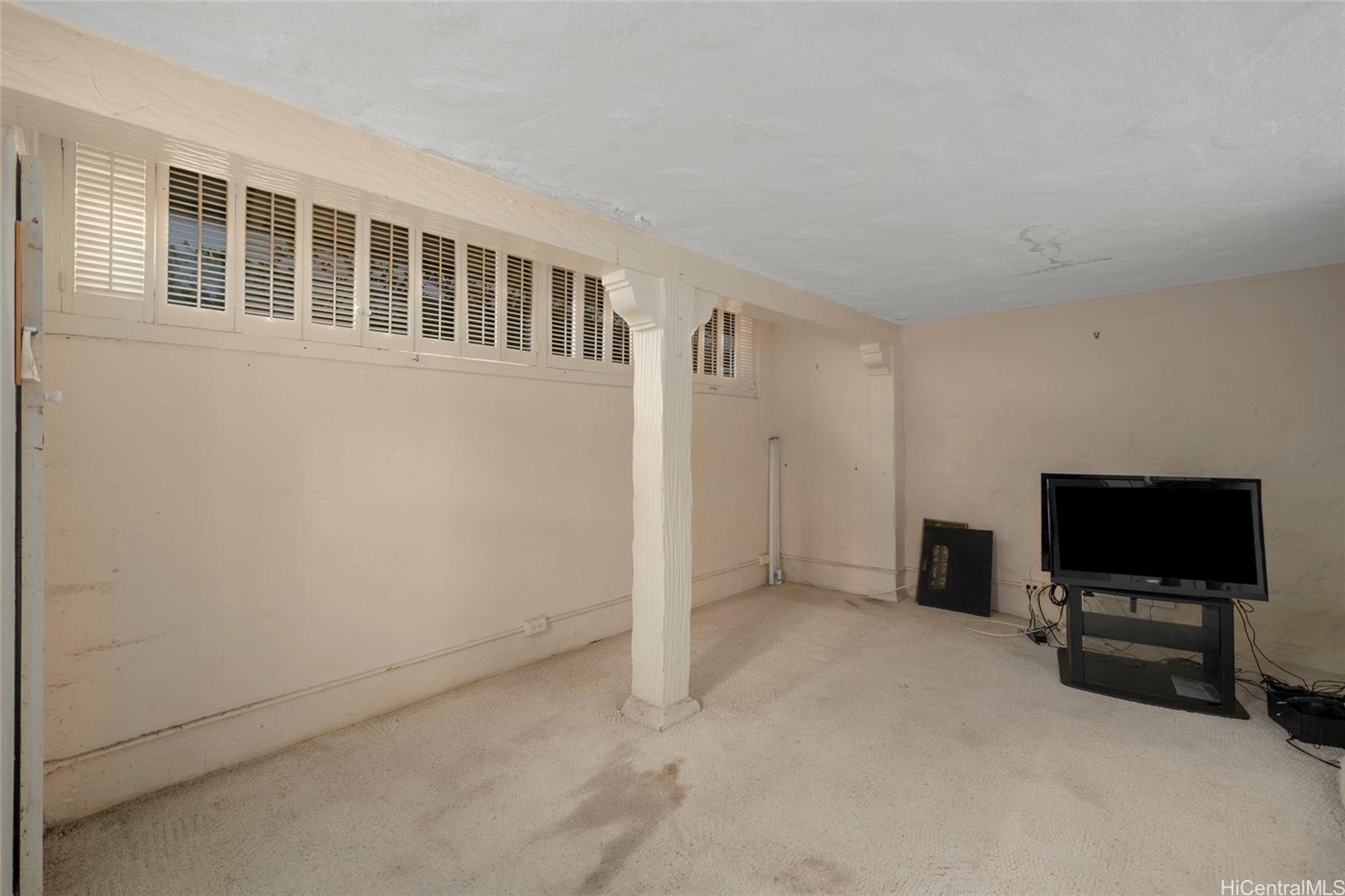 3027  Kalakaua Ave Diamond Head, Diamond Head home - photo 11 of 20