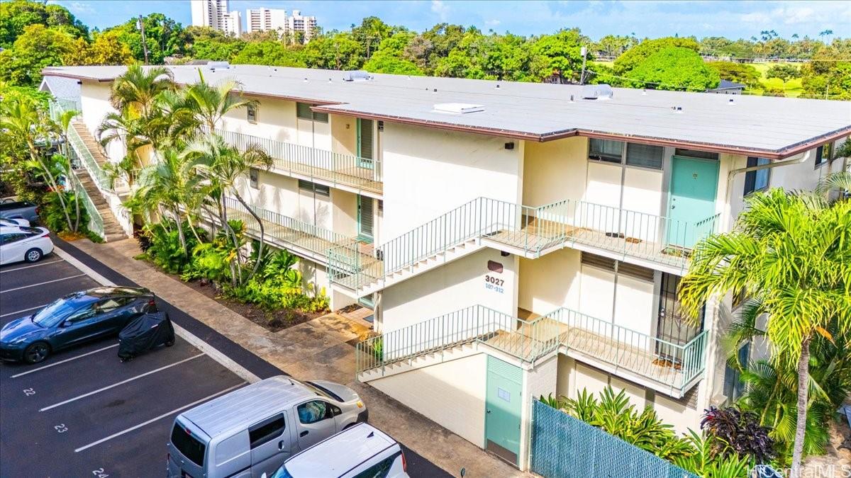 Diamond Head Alii condo # 208, Honolulu, Hawaii - photo 3 of 20