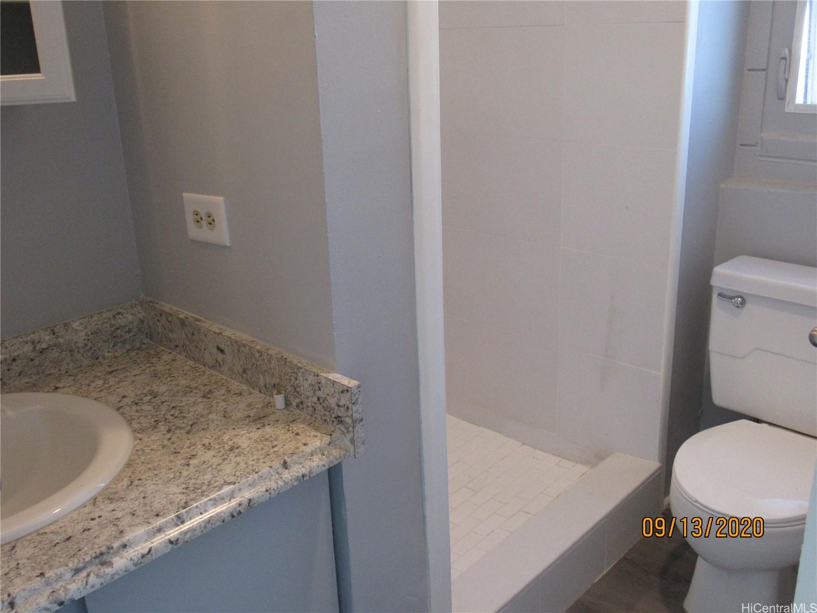 303 Liliuokalani Ave Honolulu - Rental - photo 12 of 15