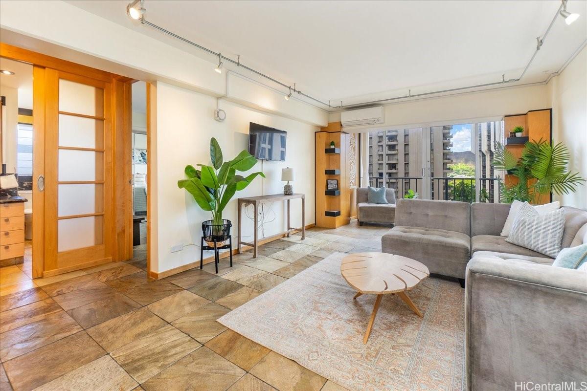 King Kalani condo # 1102, Honolulu, Hawaii - photo 10 of 25