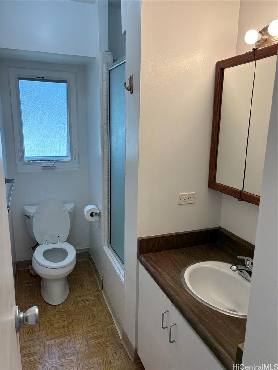 303 Liliuokalani Ave Honolulu - Rental - photo 2 of 10