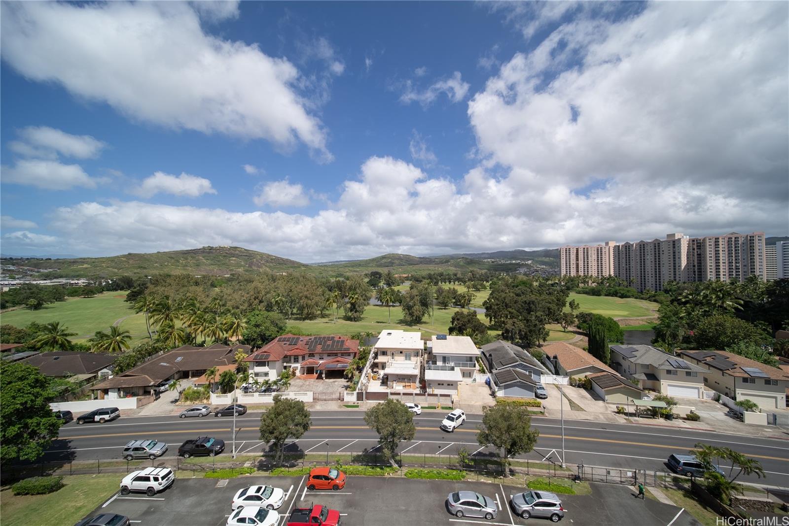 Lakeside Manor condo # 907, Honolulu, Hawaii - photo 20 of 25