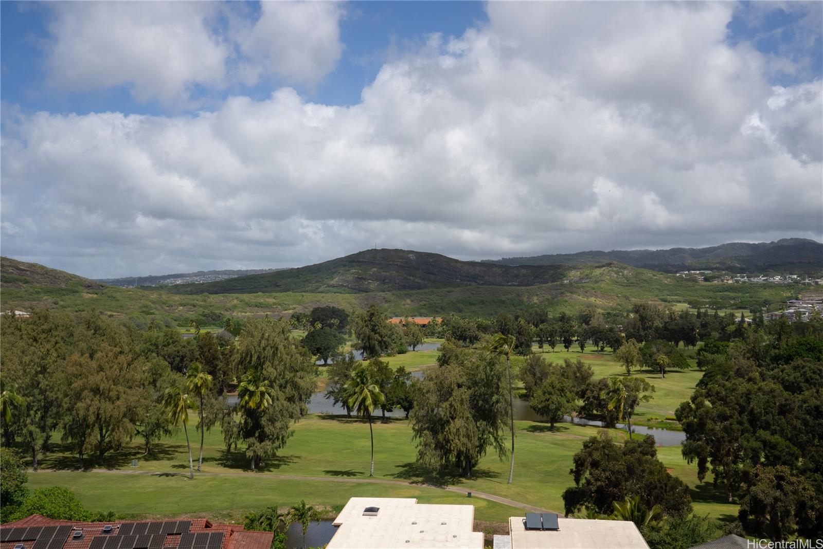 Lakeside Manor condo # 907, Honolulu, Hawaii - photo 21 of 25