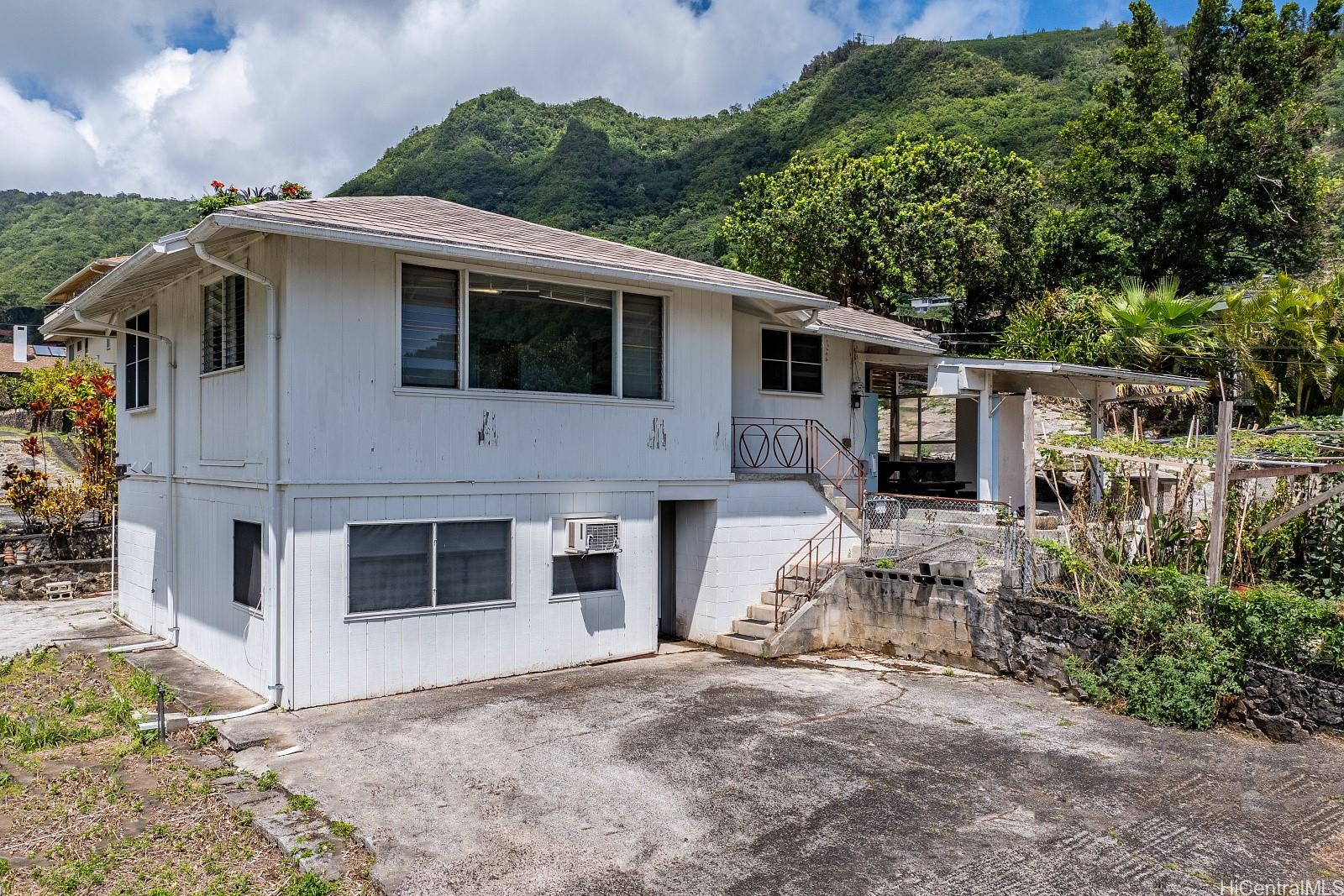 3030  Kahaloa Drive Manoa-woodlawn, Honolulu home - photo 8 of 9